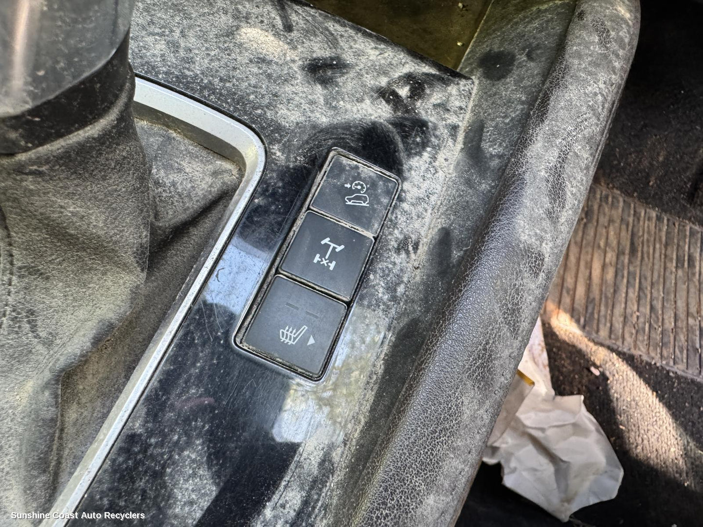 2020-2026 Mazda Bt50 Misc Switch Relay