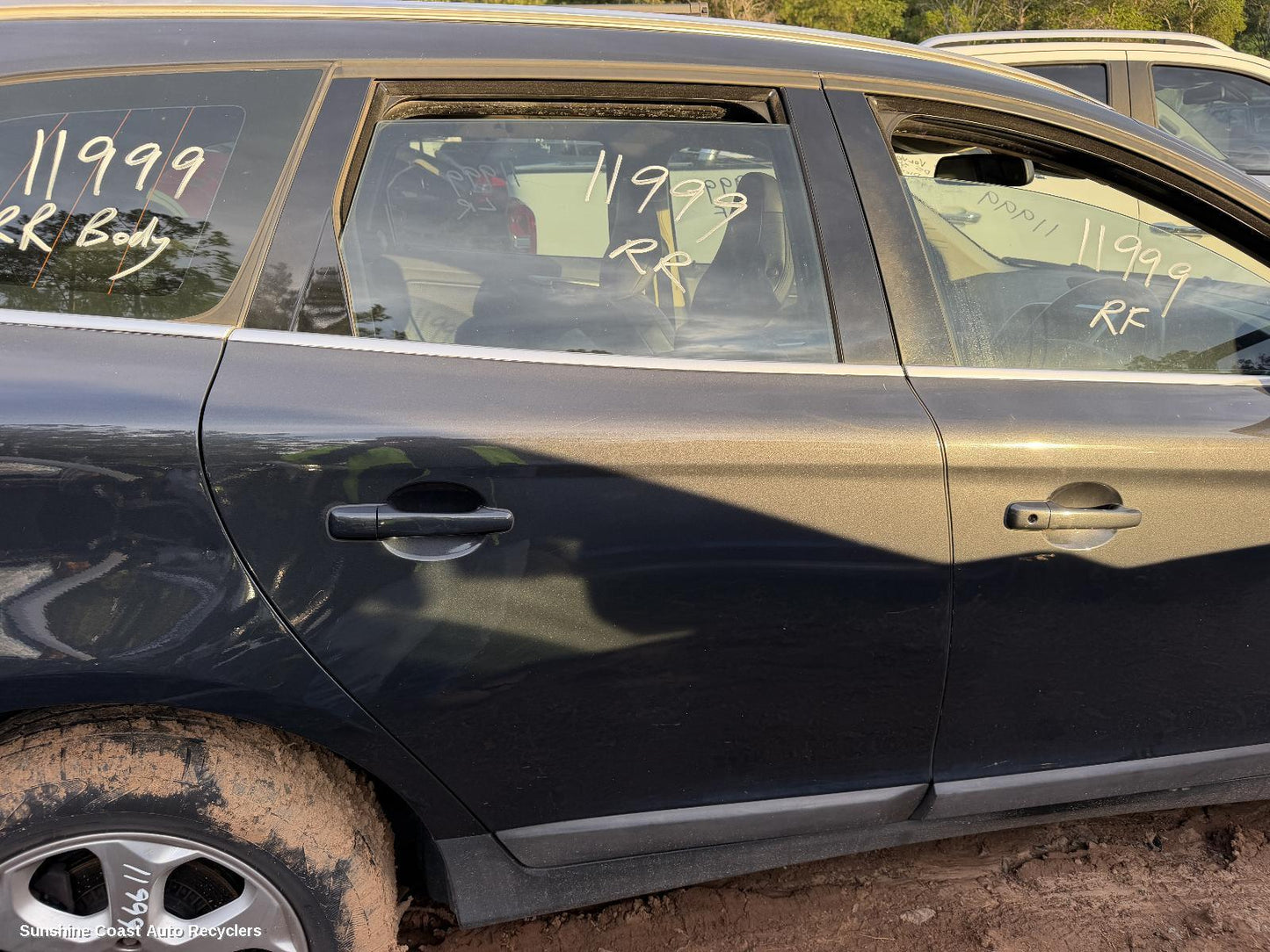 2009-2017 Volvo Xc60 Right Rear Door Window
