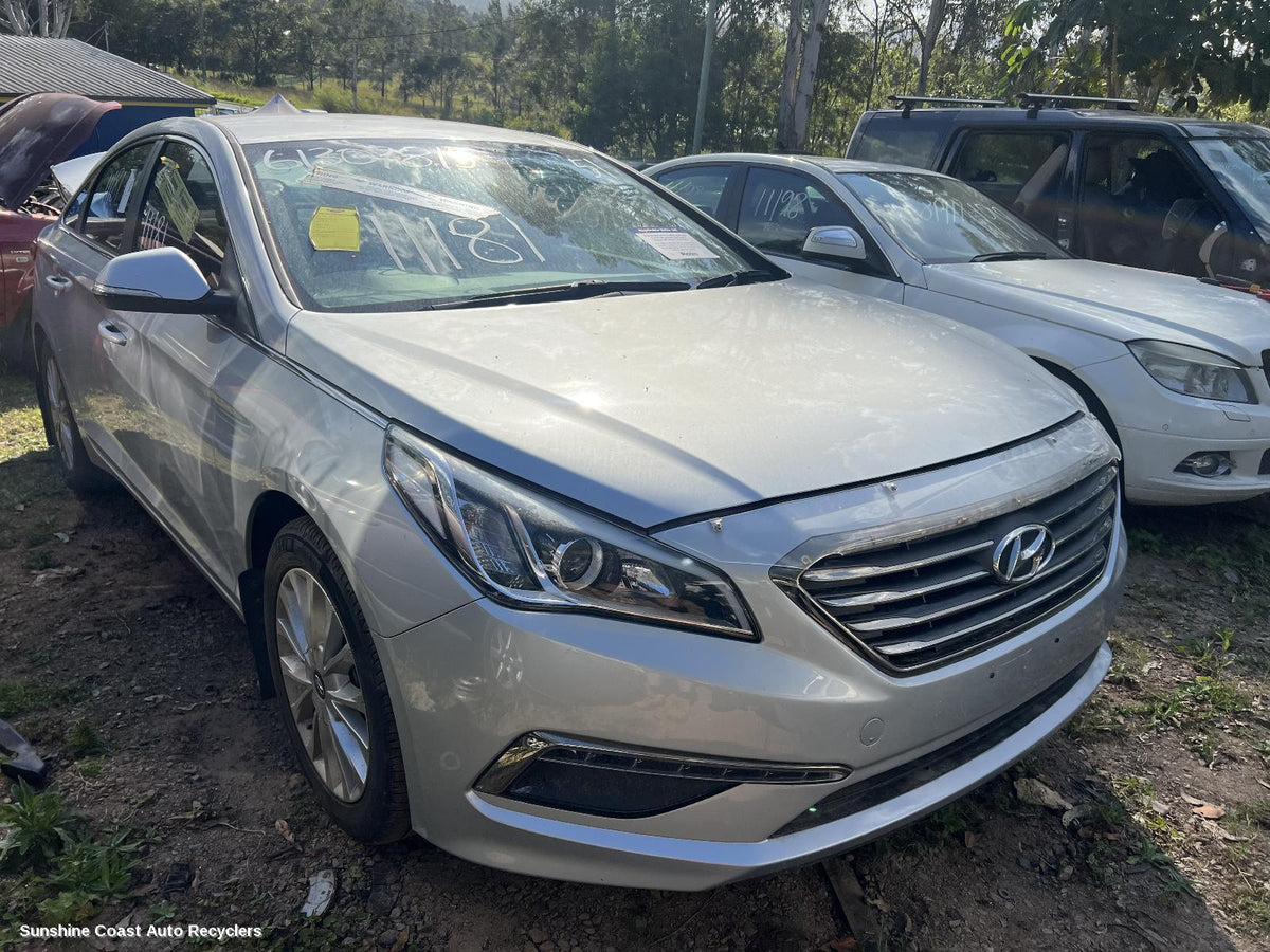 2014-2017 Hyundai Sonata Right Headlamp
