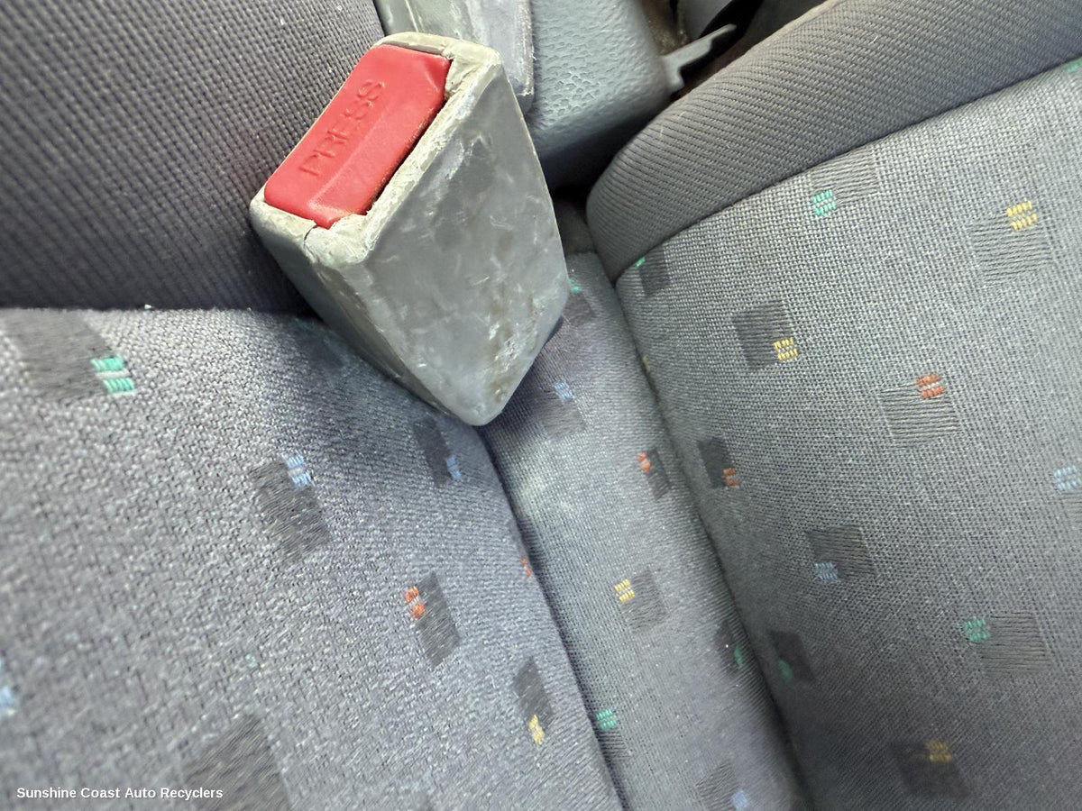 2002-2005 Hyundai Getz Seatbelt Stalk