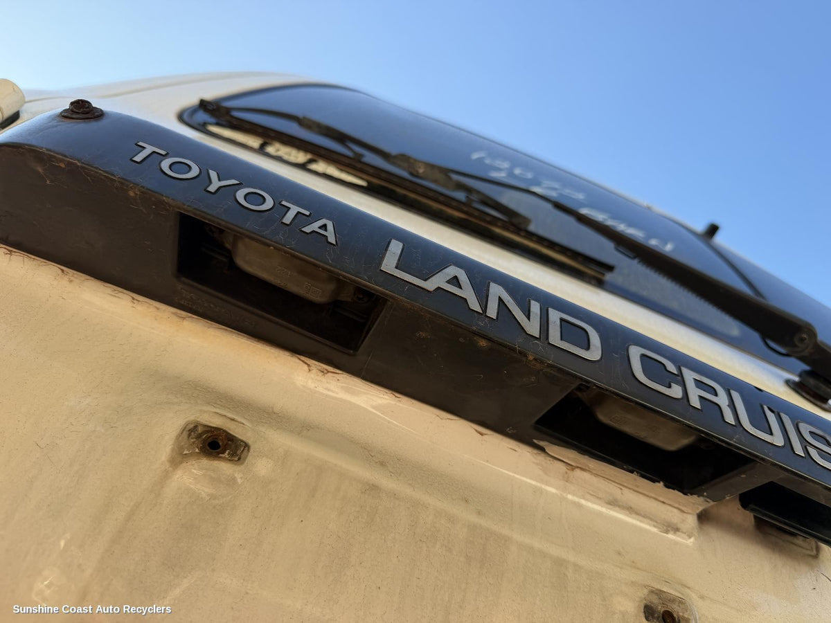 1998-2007 Toyota Landcruiser Number Plate Lamp