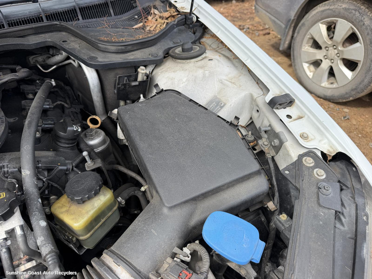 2009-2013 Holden Commodore Air Cleaner Box
