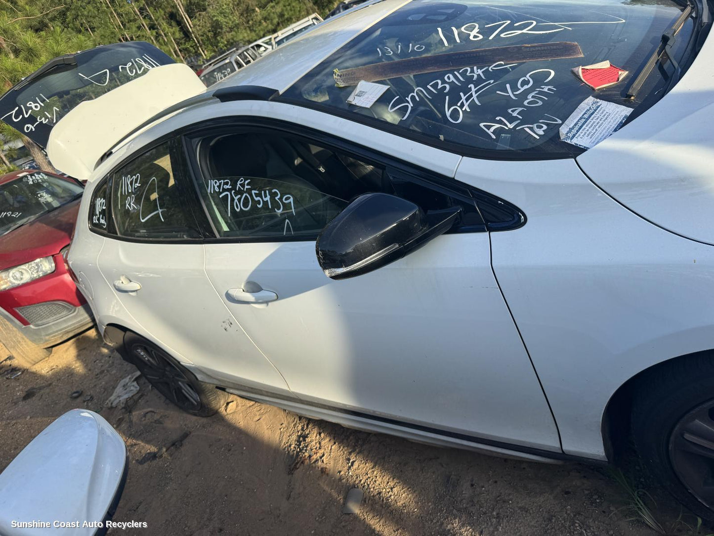 2013-2019 Volvo S40 Right Front Door Window