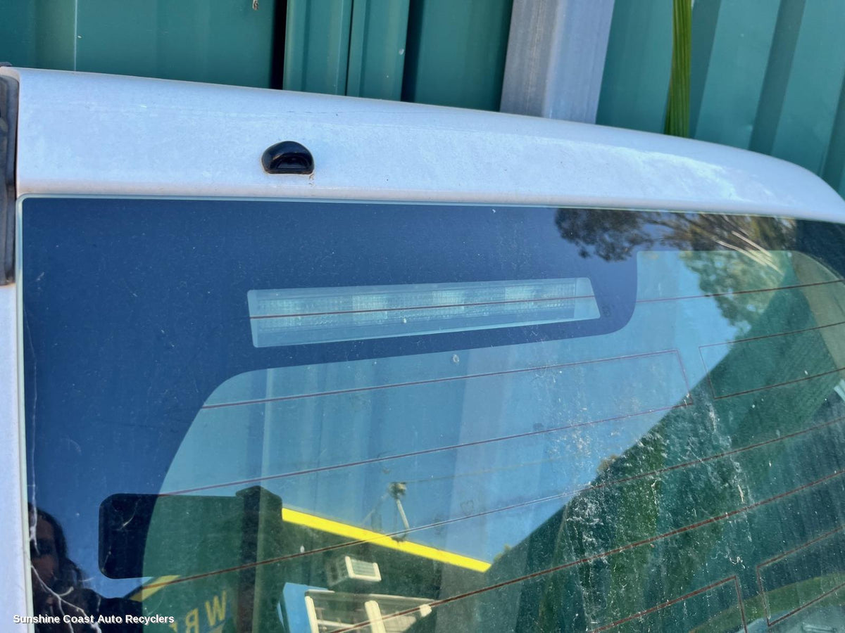 2007-2021 Toyota Landcruiser High Level Stoplight