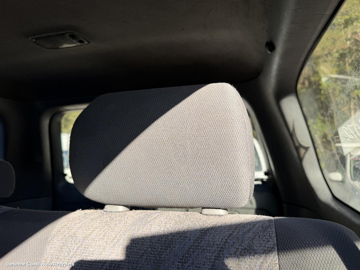 1998-2007 Toyota Landcruiser Headrest