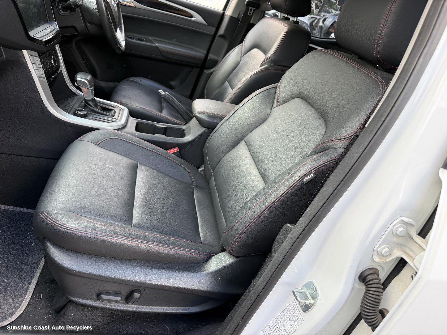 2017-2025 Ldv T60 Front Seat