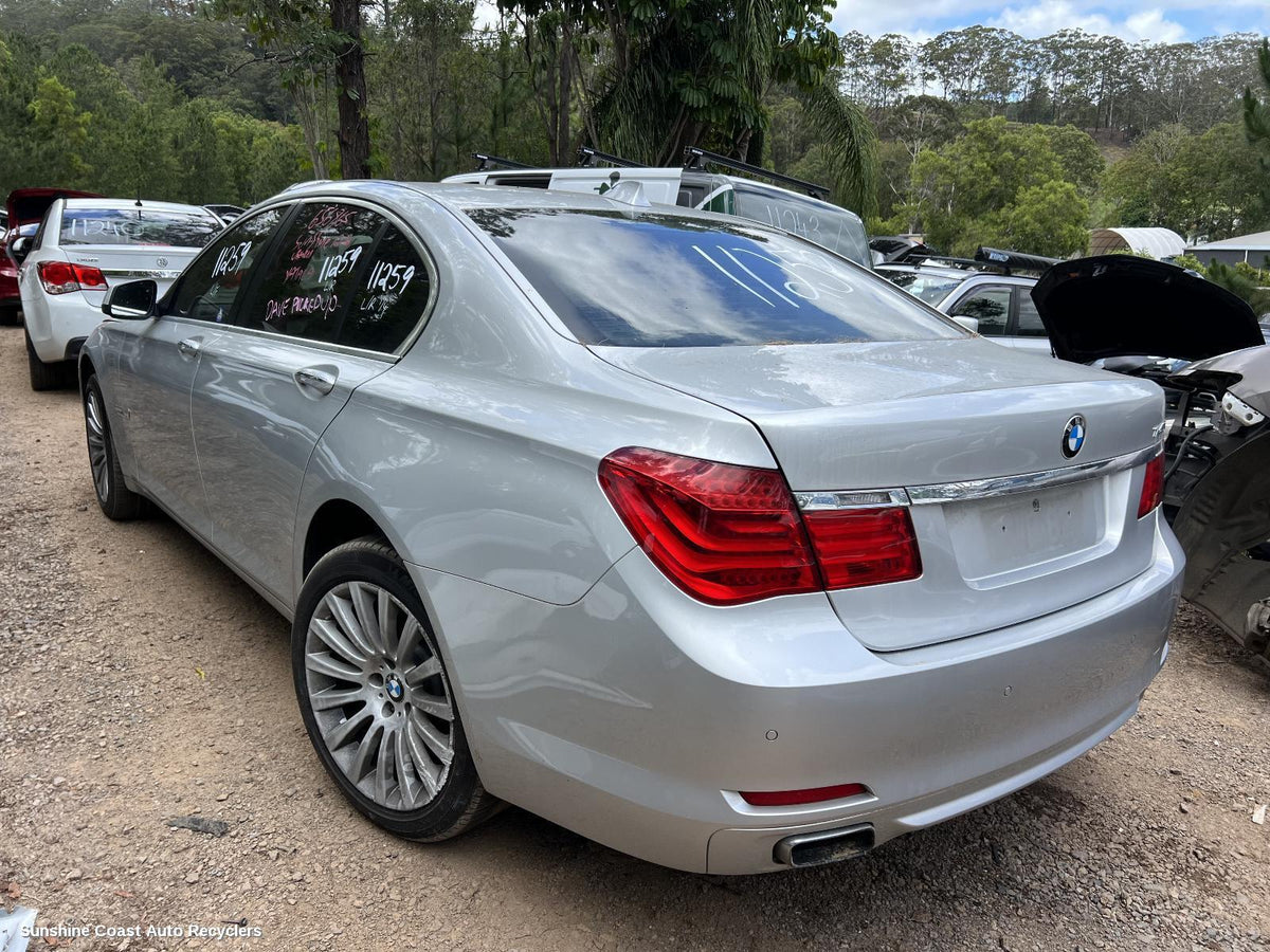 2009-2015 Bmw 7 Series Left Taillight