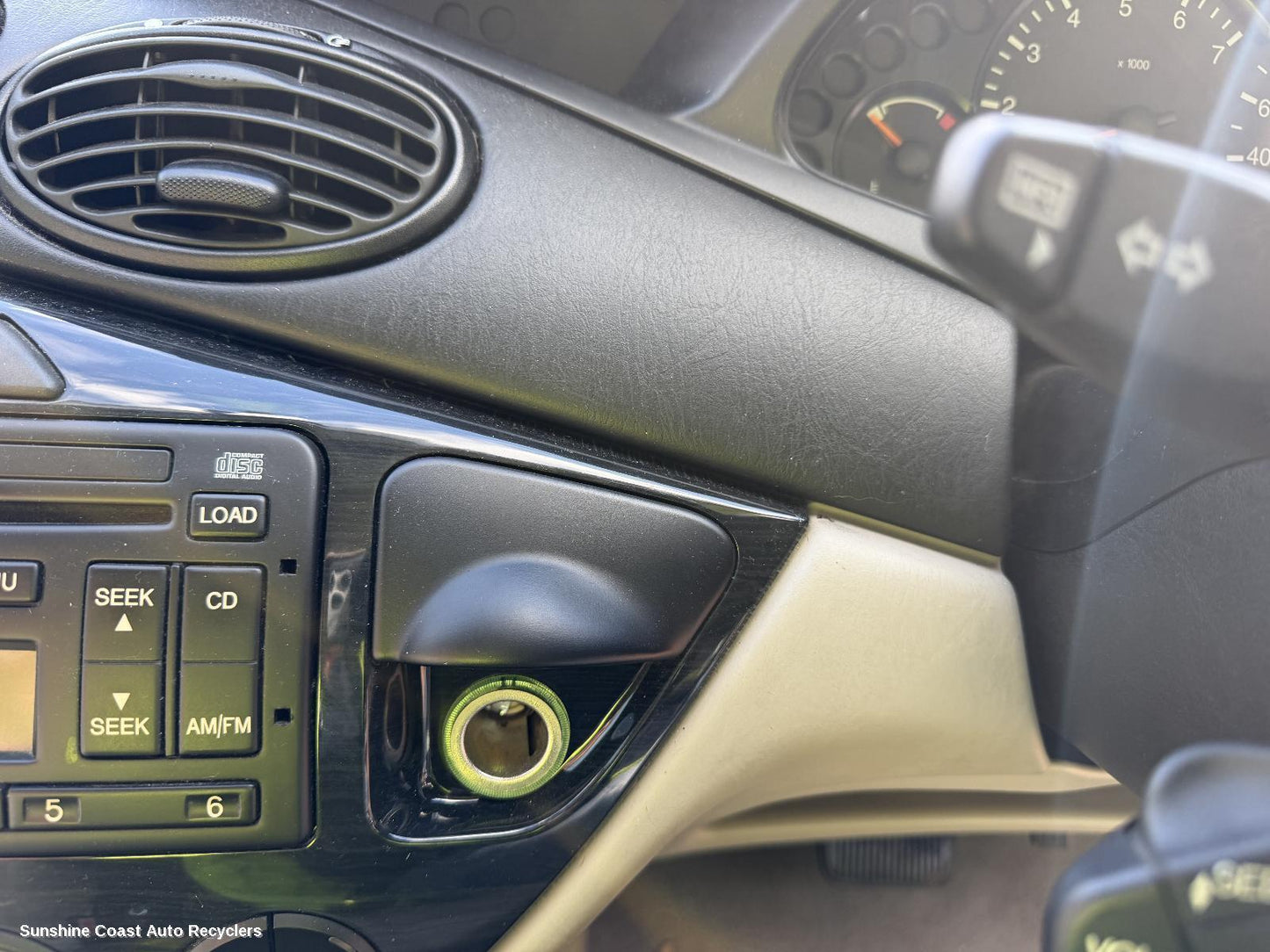 2001-2005 Ford Focus Ashtray