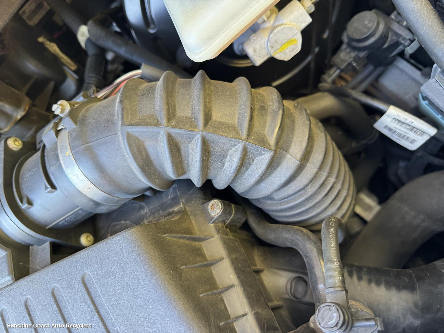 2013 Renault Trafic Air Cleaner Duct Hos