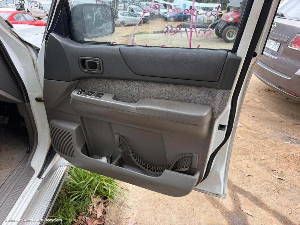 1997-2001 Nissan Patrol Door Boot Gate Lock