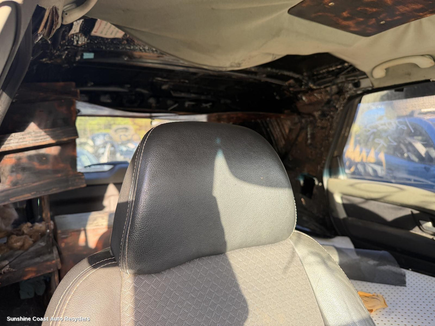 2004-2011 Ford Territory Headrest