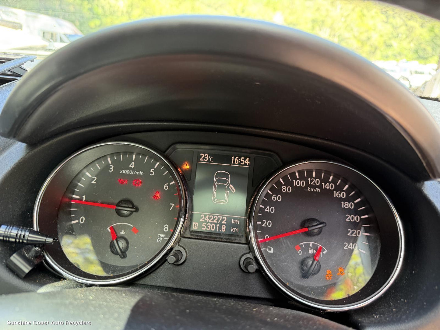 2010-2014 Nissan Dualis Instrument Cluster