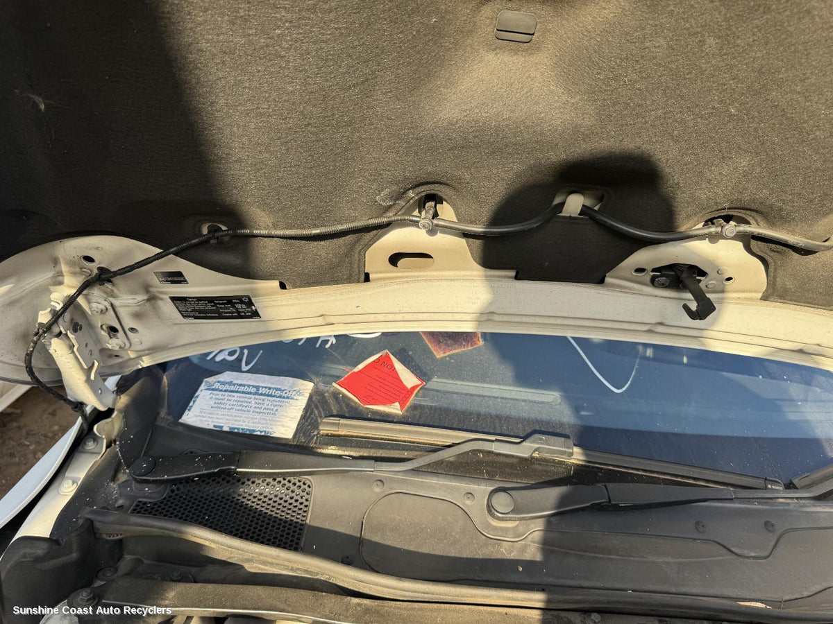 2013-2019 Volvo S40 Wiper Arm