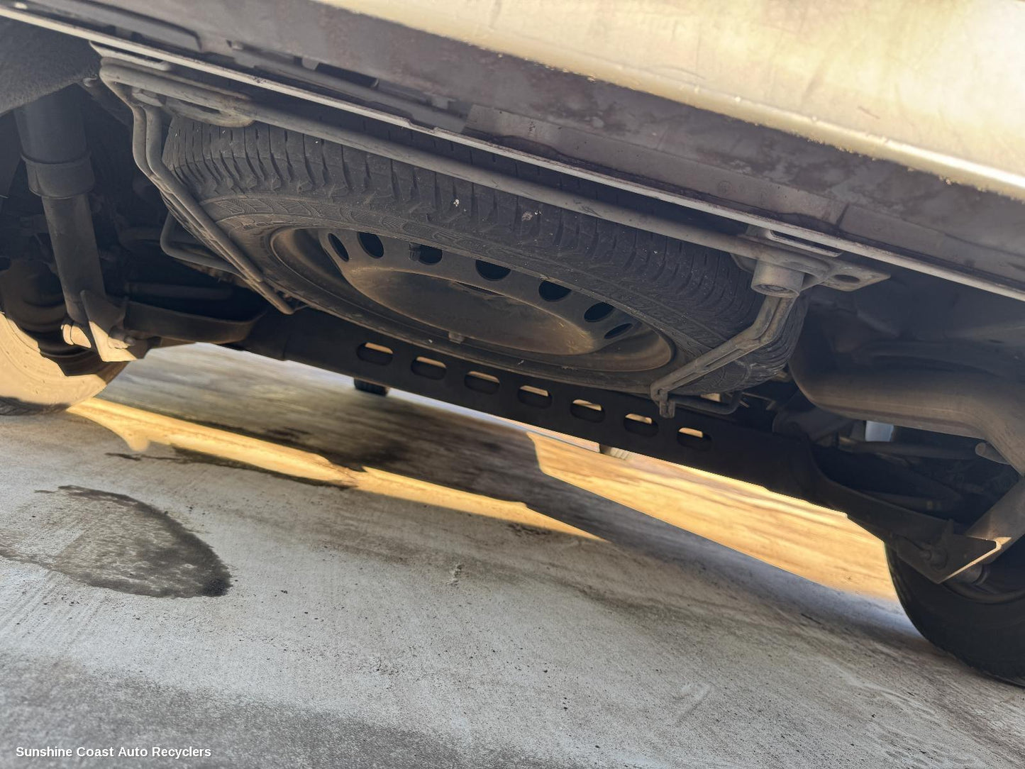 2013 Renault Trafic Spare Wheel Carrier