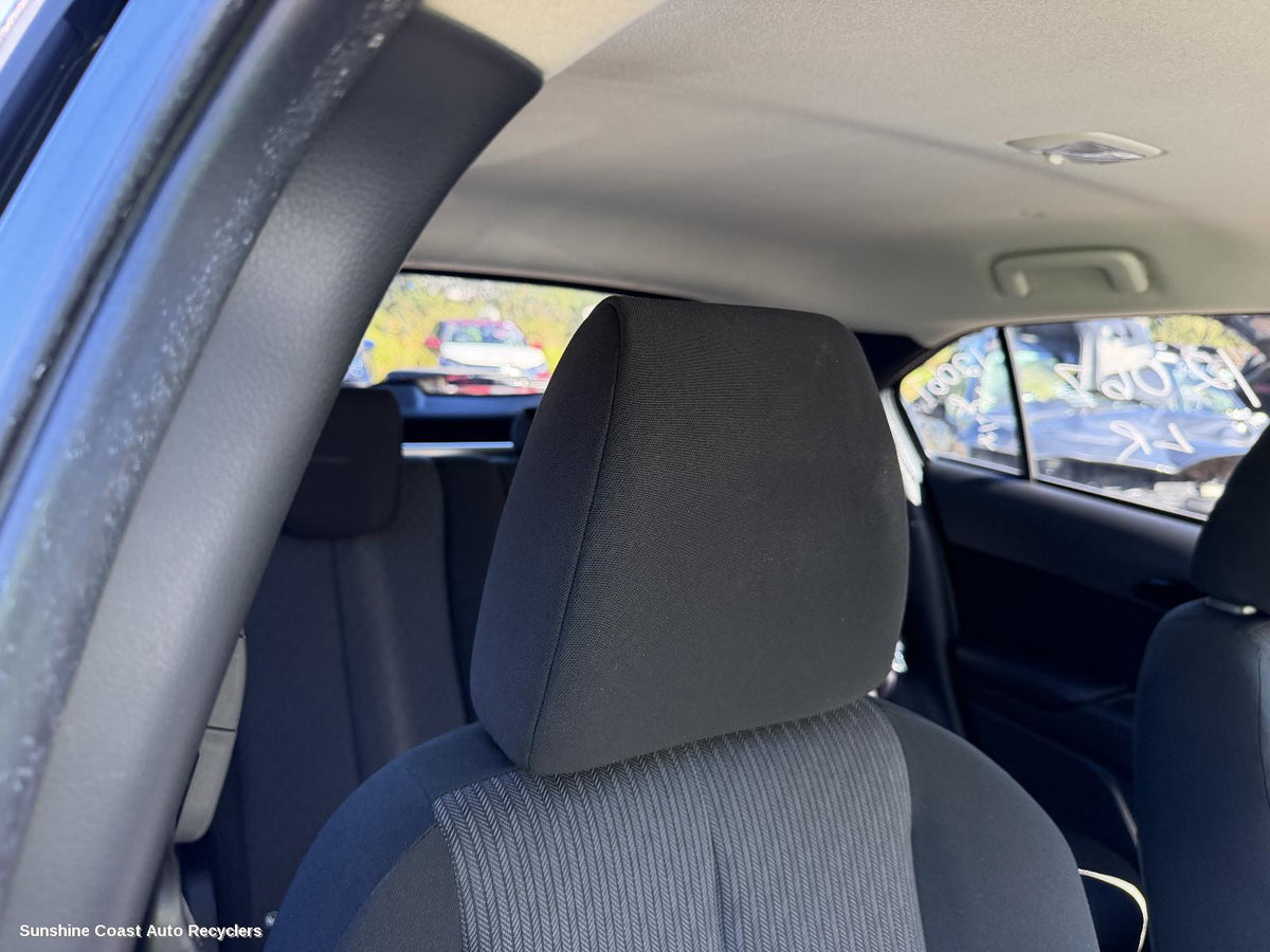 2020-2026 Mitsubishi Eclipse Cross Headrest