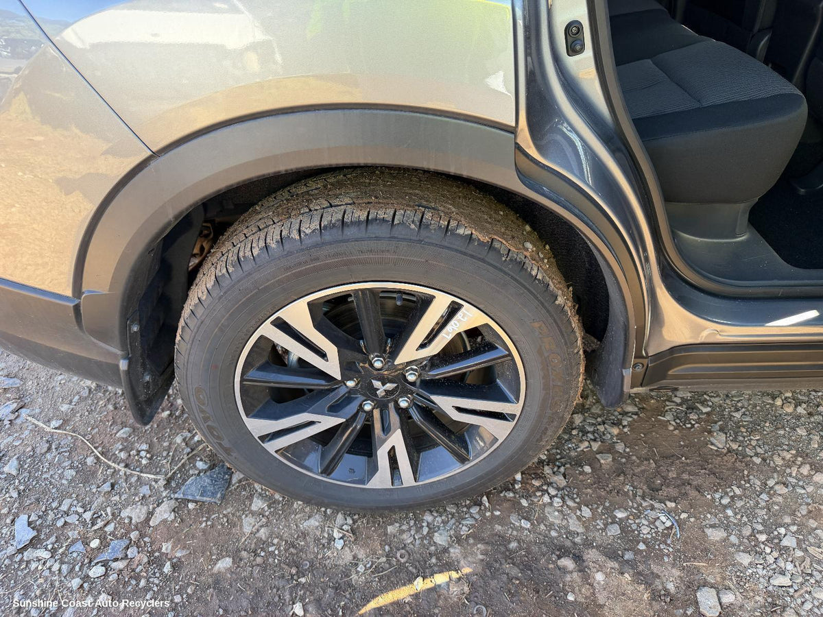 2017-2026 Mitsubishi Eclipse Cross Wheel Arch Flare