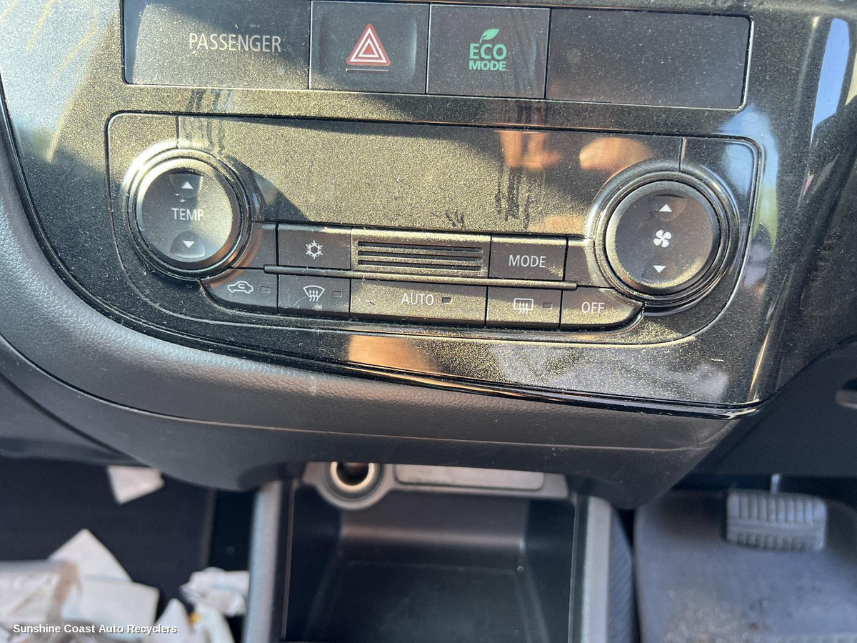 2012-2021 Mitsubishi Outlander Heater Ac Controls