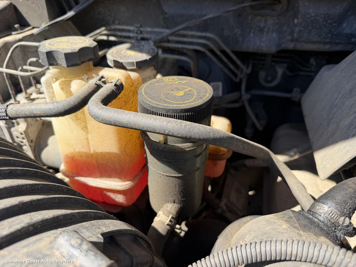 2012-2016 Holden Colorado P S Reservoir