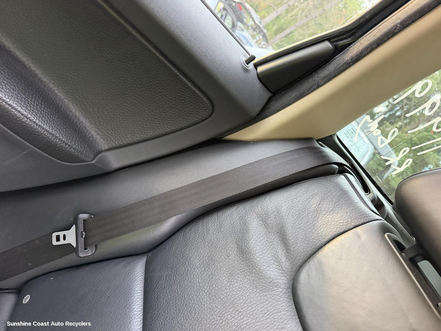 2009-2017 Volvo Xc60 Seatbelt Stalk