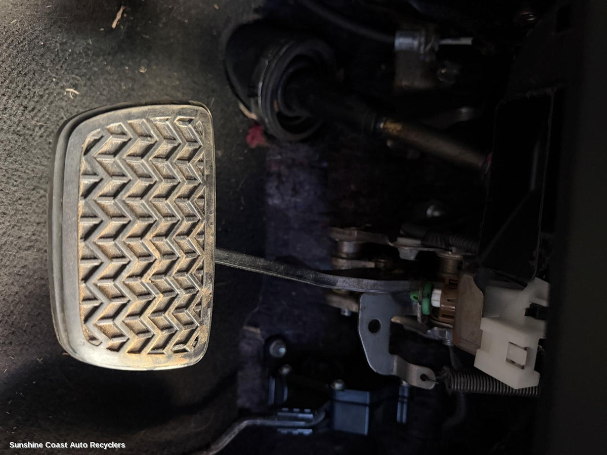 2011-2017 Toyota Camry Pedal Assembly