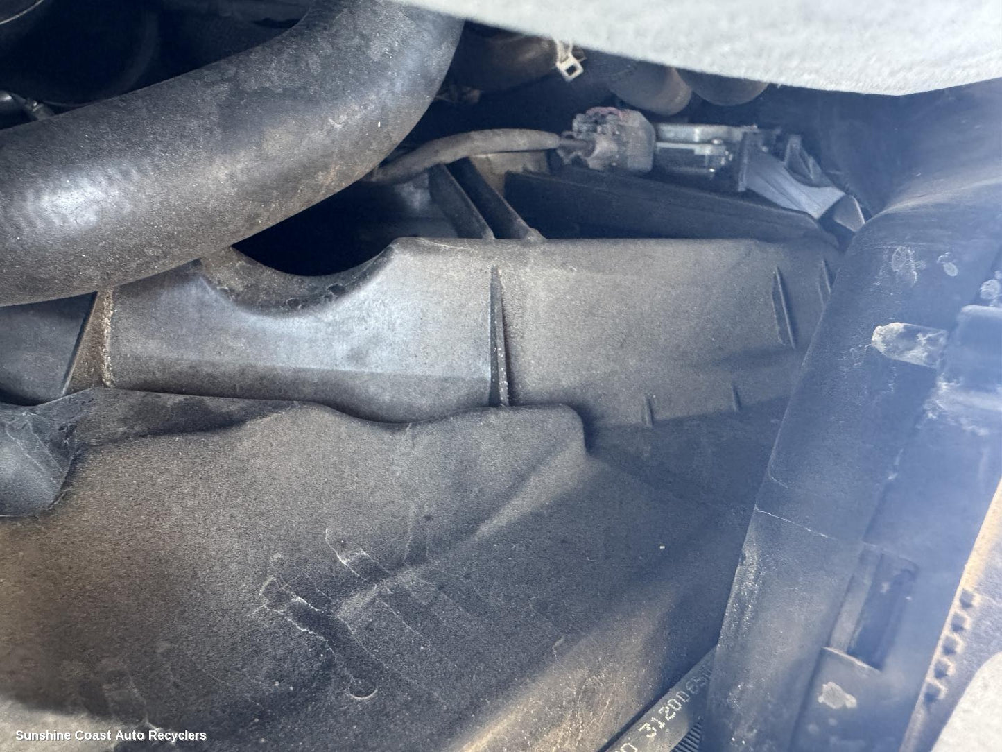 2015 Volvo S40 Fan
