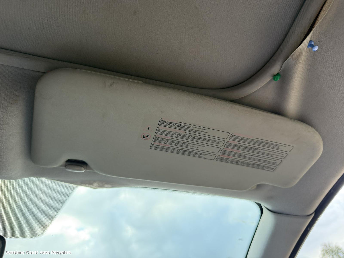 2007-2014 Nissan Dualis Sunvisor