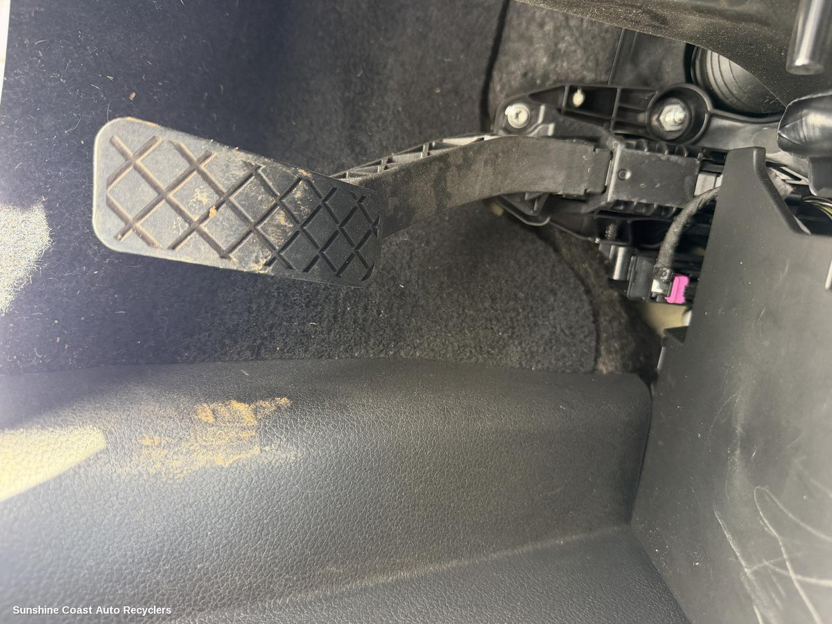 2012-2020 Volkswagen Golf Pedal Assembly