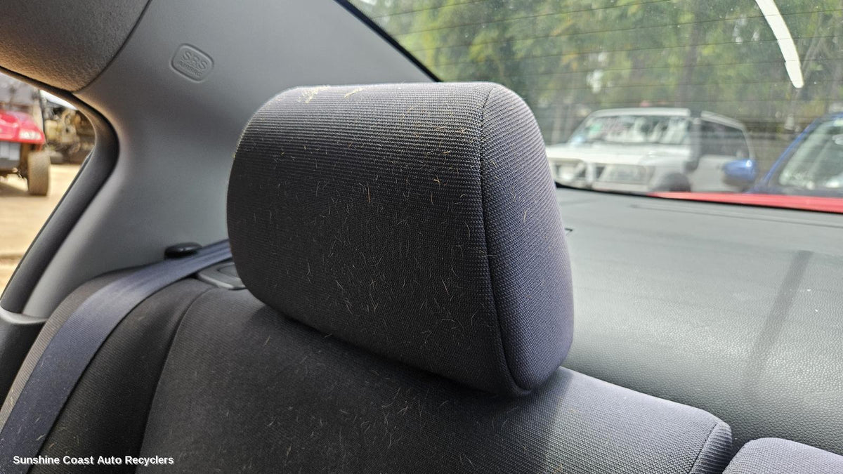 2003-2009 Mazda 3 Headrest