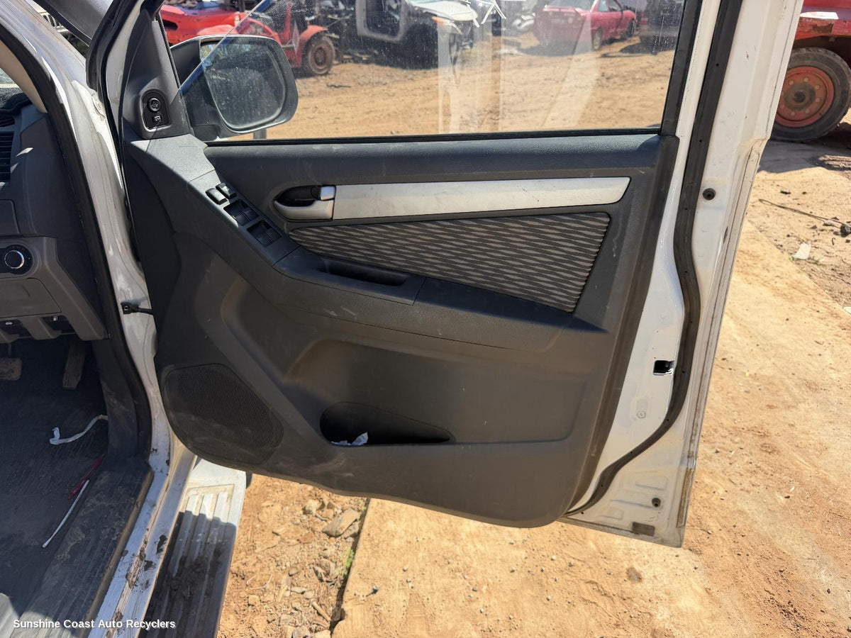 2012-2020 Holden Colorado Door Handle