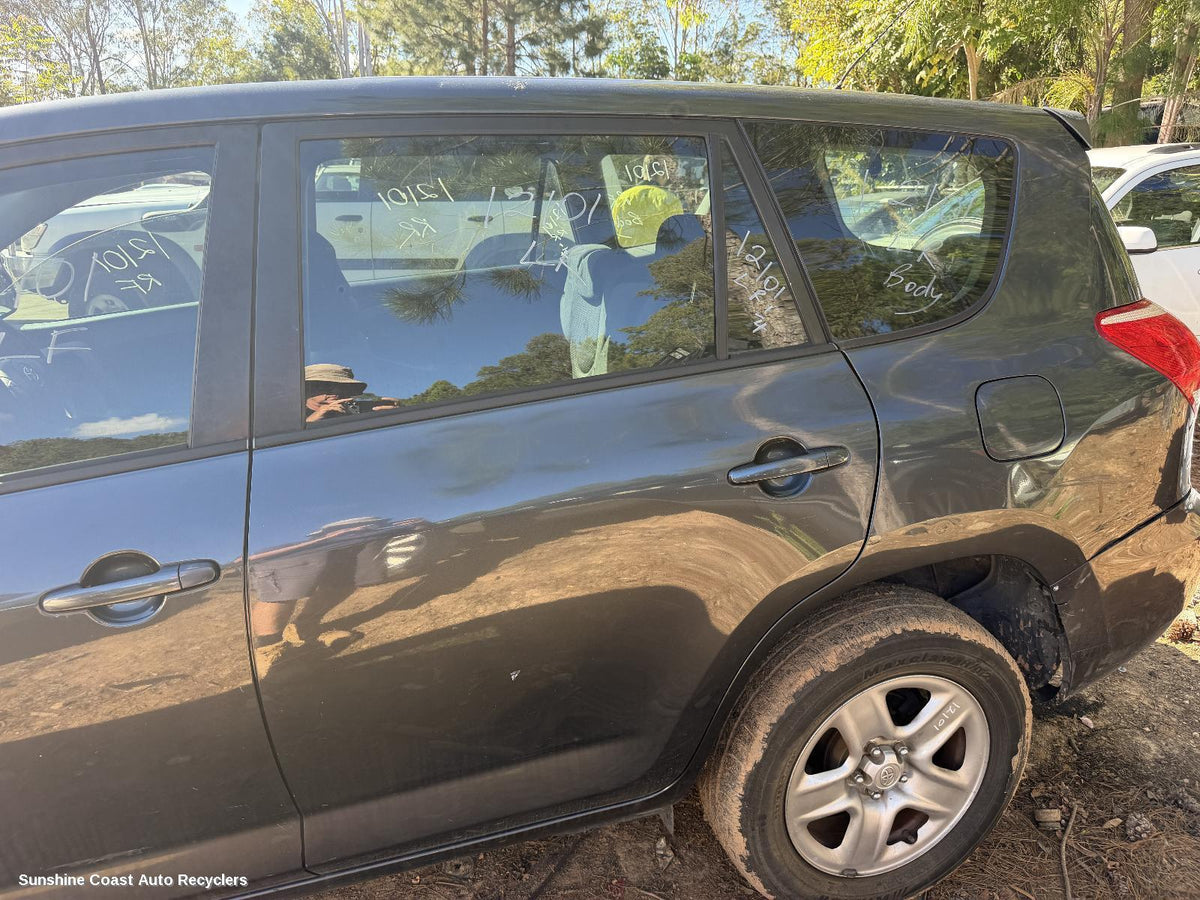 2005-2012 Toyota Rav4 Left Rear Door Window