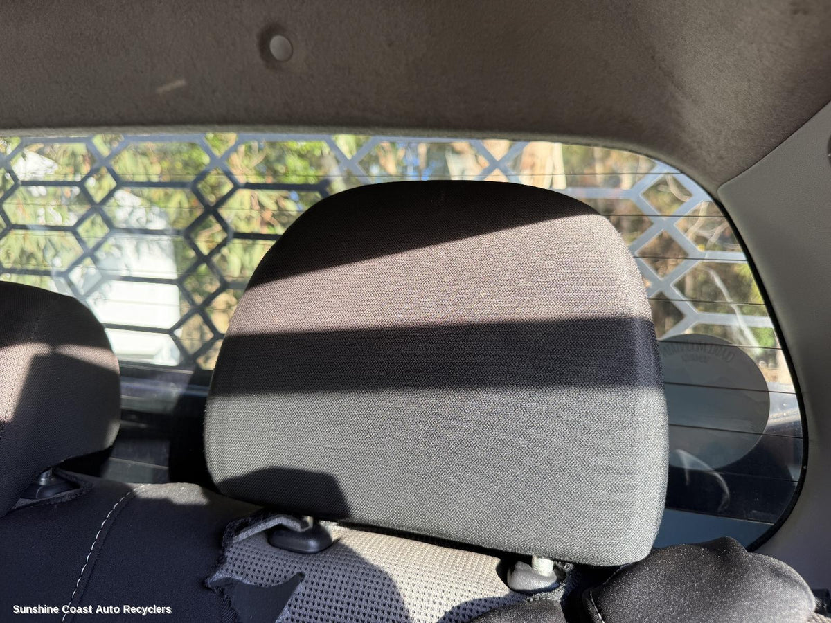 2009-2015 Mitsubishi Triton Headrest