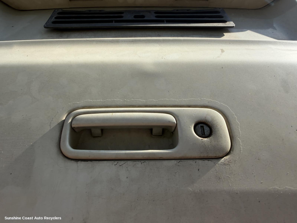 2004-2015 Volkswagen Transporter Tailgate Handle