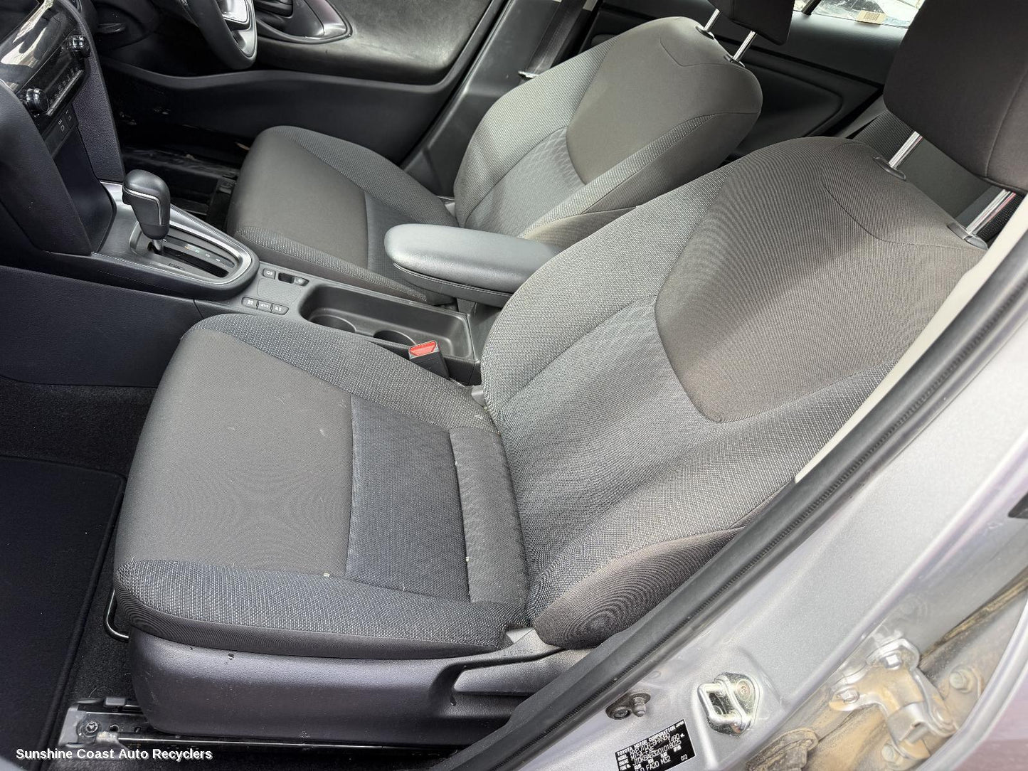 2020-2026 Toyota Yaris Cross Front Seat