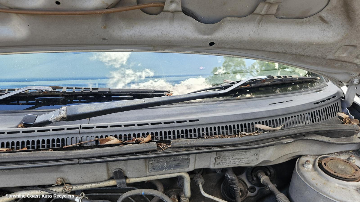 2001-2007 Toyota Corolla Wiper Arm