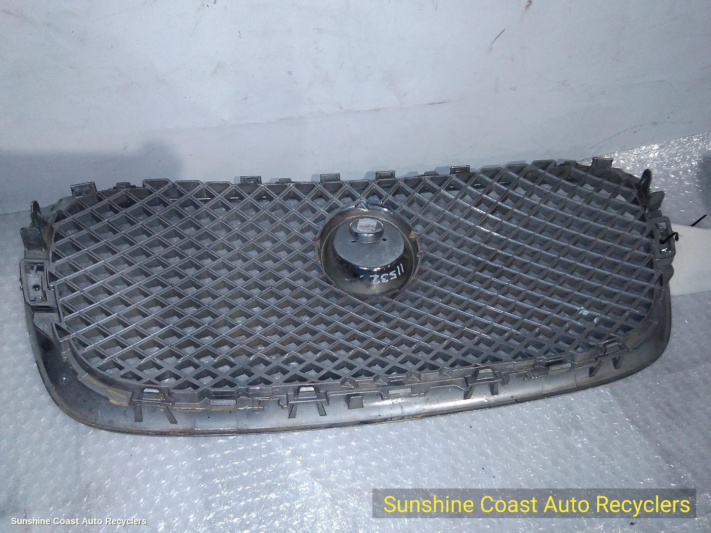 2008-2015 Jaguar Xf Grille