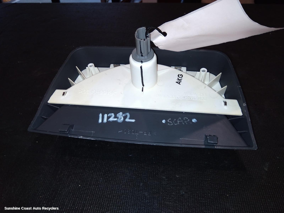 2005-2011 Kia Rio High Level Stoplight