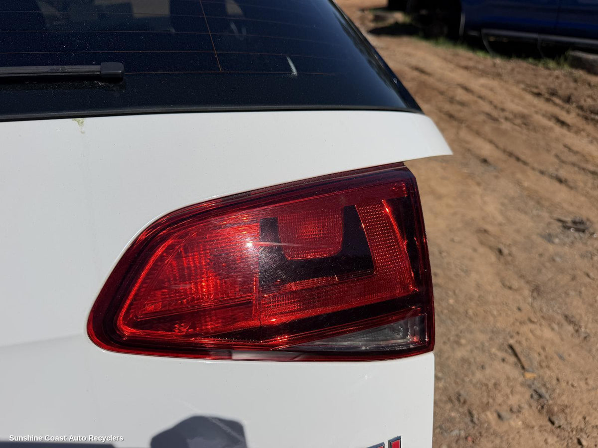 2012-2017 Volkswagen Golf Rear Garnish