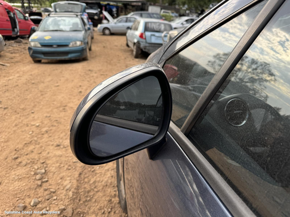 2007-2013 Peugeot 308 Left Door Mirror