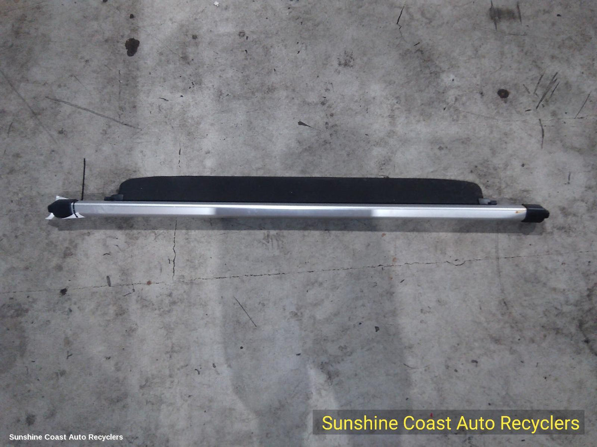 2012-2015 Mitsubishi Outlander Parcel Shelf Cargo Blind