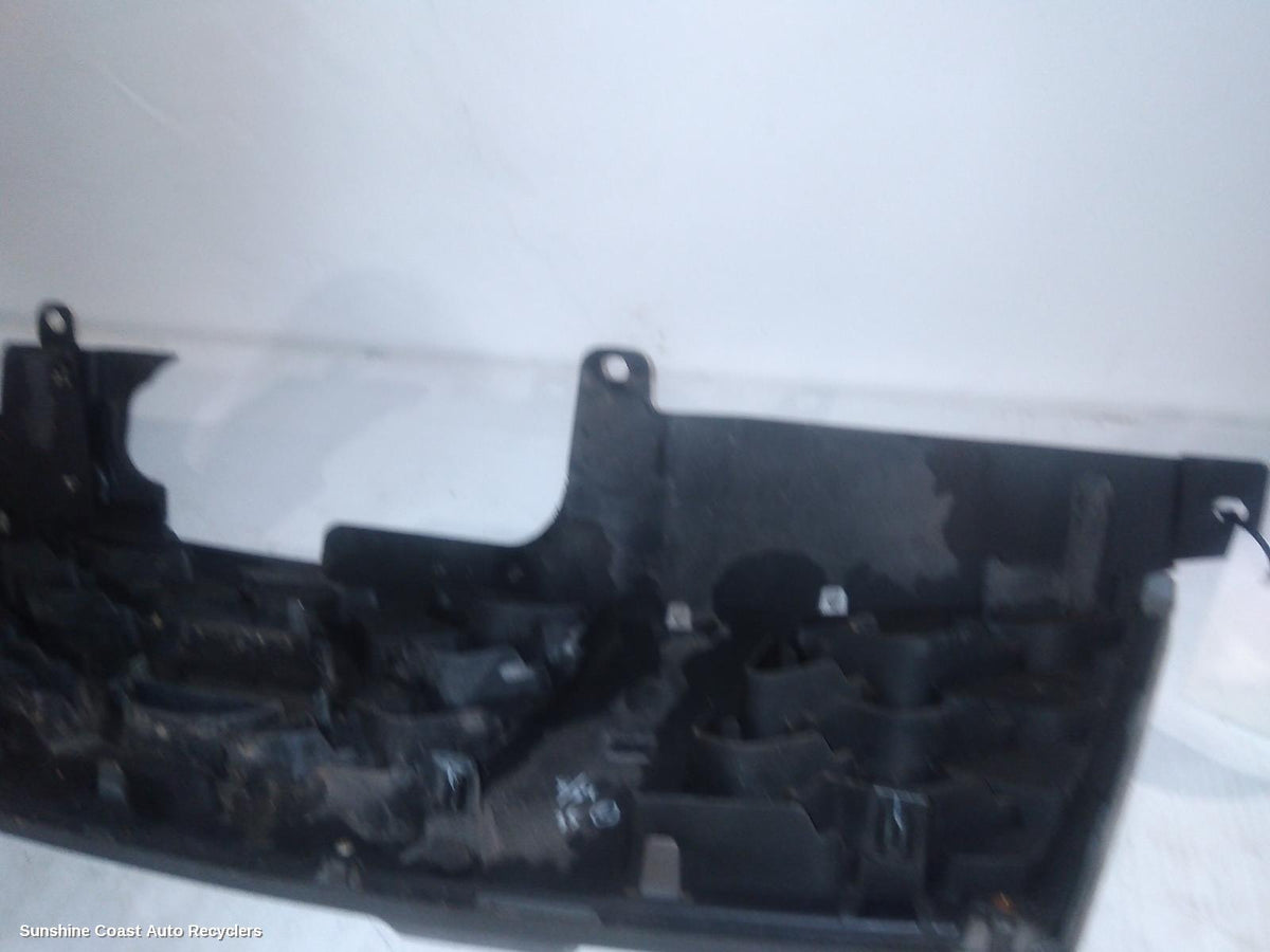 2007-2010 Nissan Xtrail Grille
