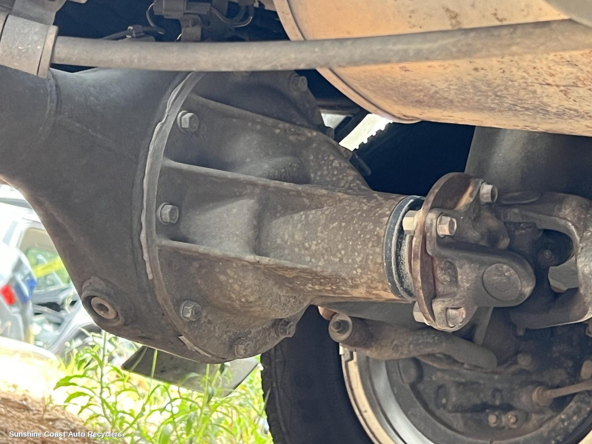 2009-2015 Mitsubishi Triton Differential Centre