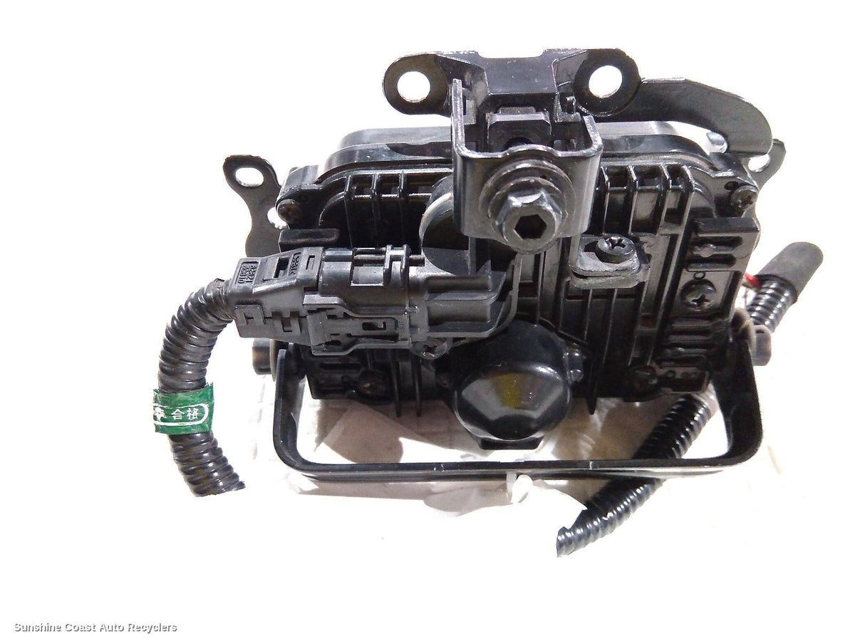 2011-2022 Lexus Ct200h Misc Switch Relay