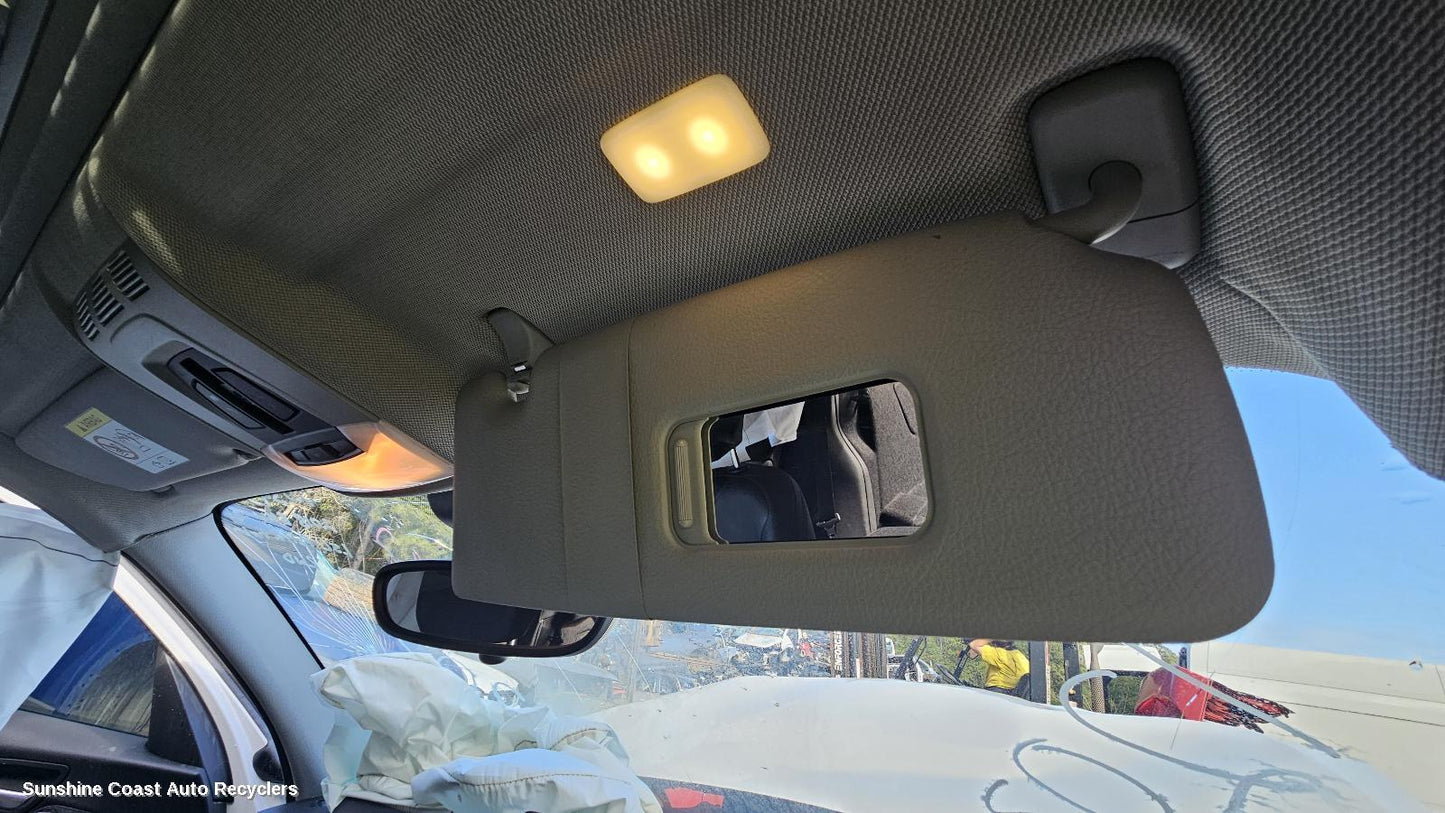 2011-2019 Bmw 1 Series Sunvisor
