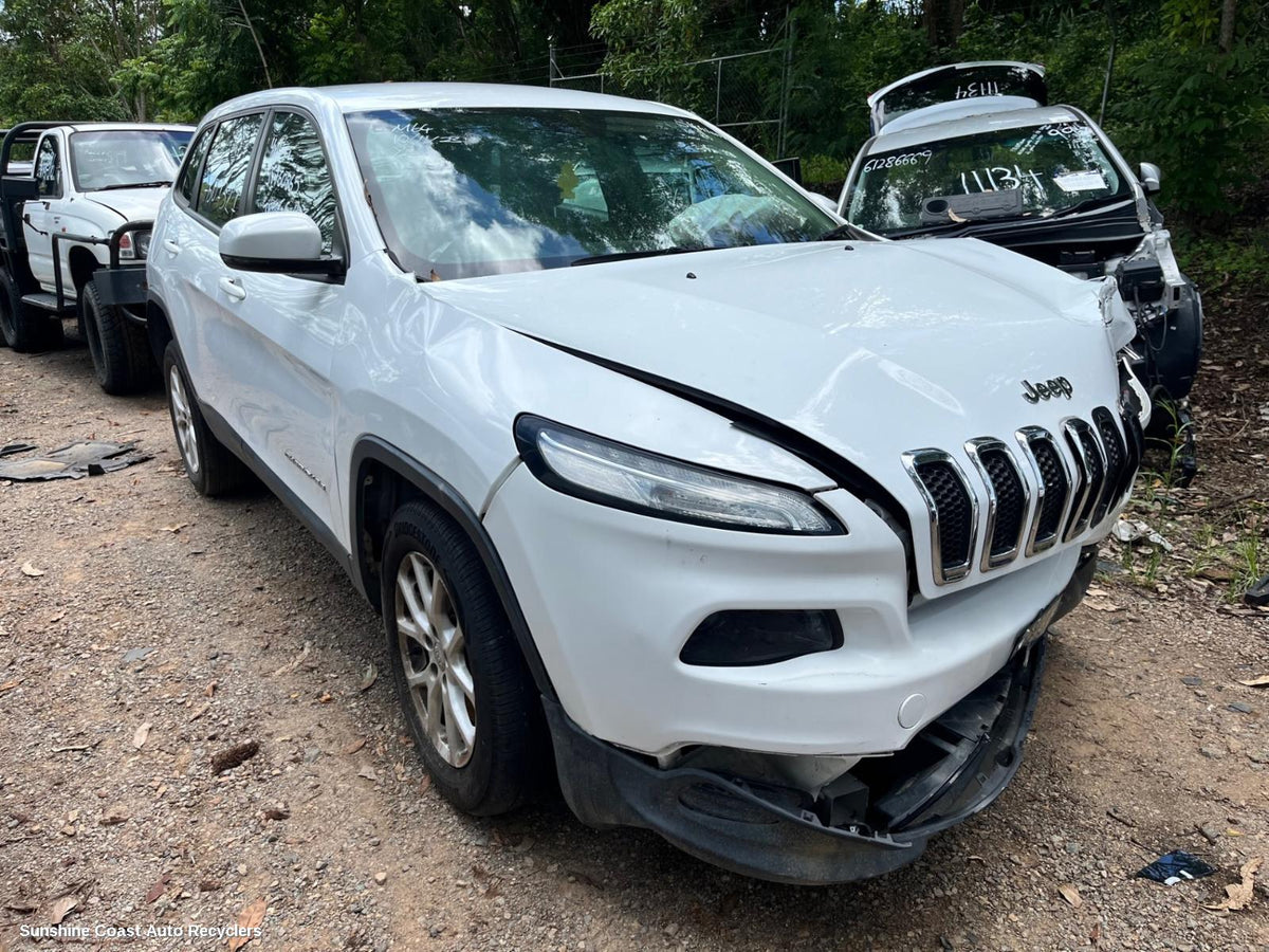 2014-2019 Jeep Cherokee Headrest