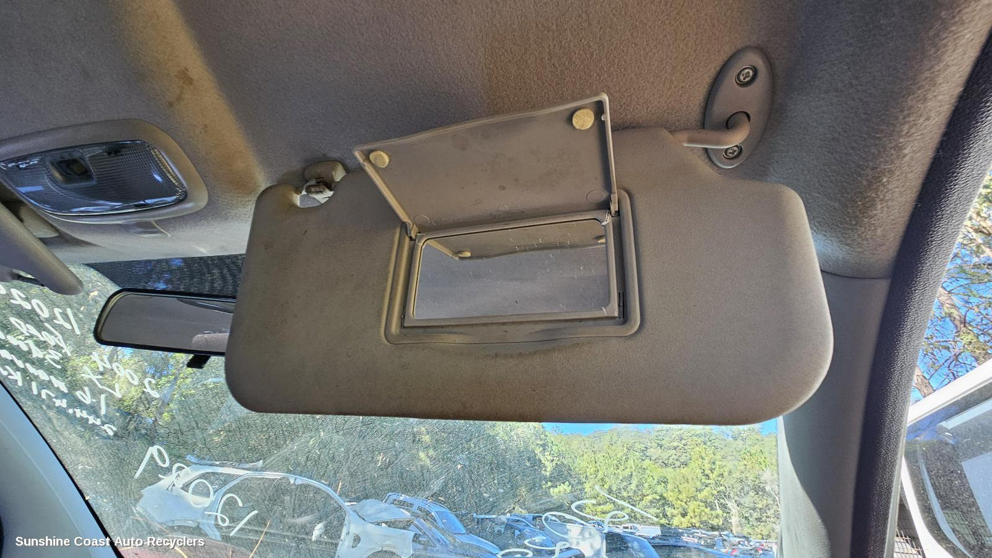 2004-2008 Ford Fiesta Sunvisor