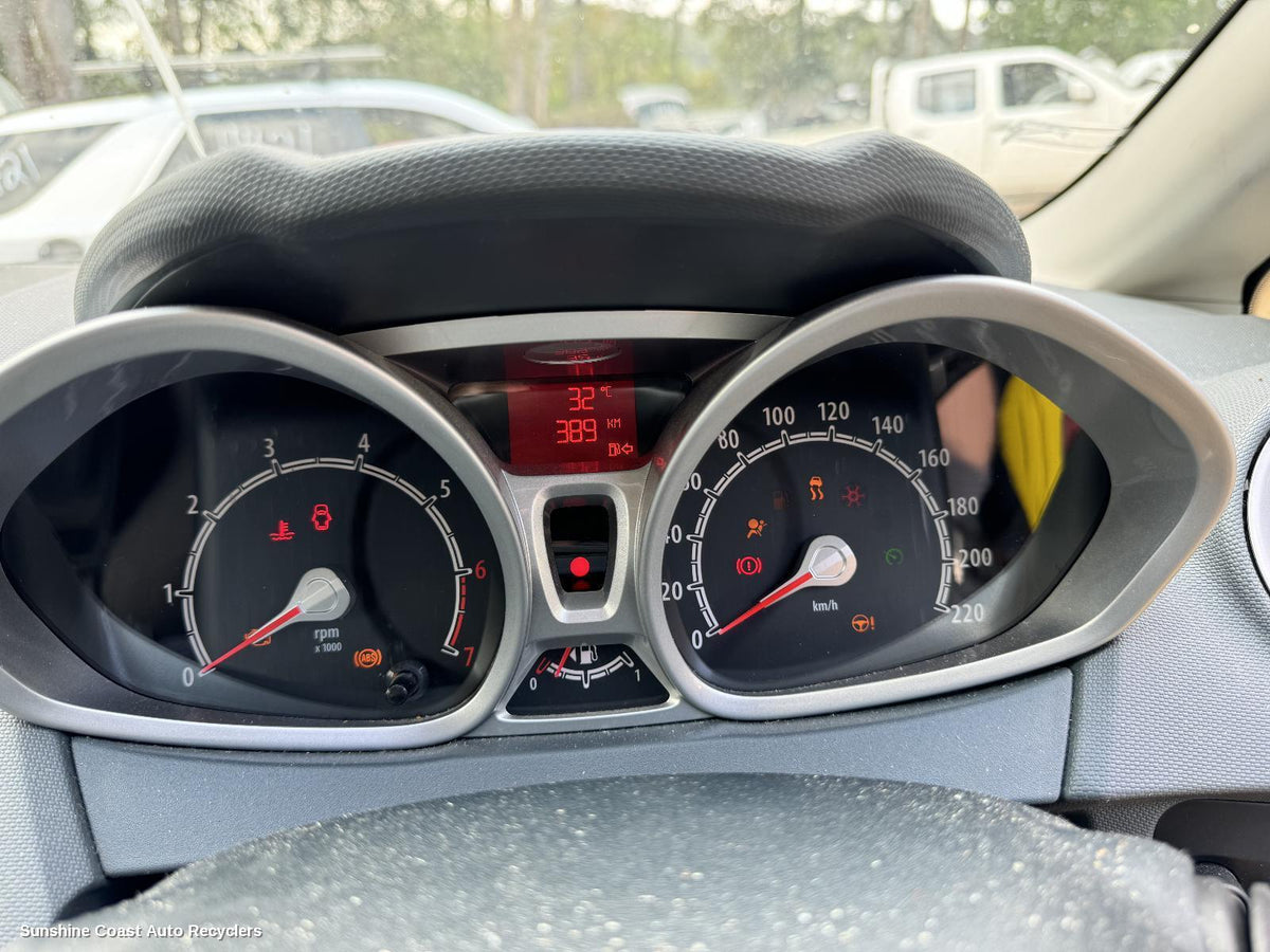 2008-2014 Ford Fiesta Instrument Cluster