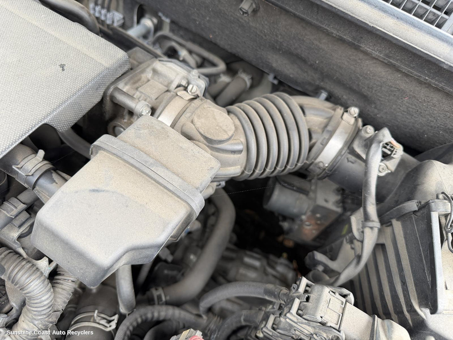 2013 Nissan Dualis Air Cleaner Box