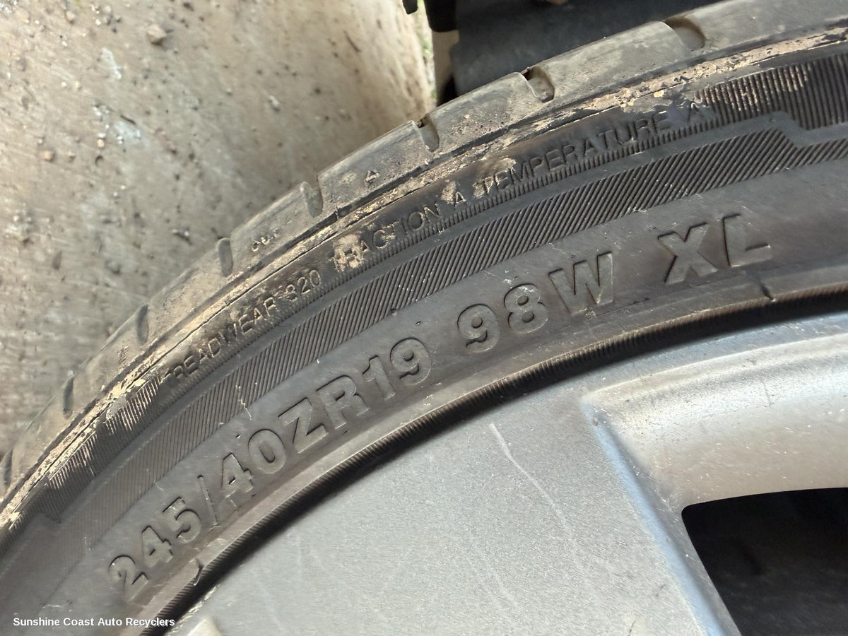 2006-2013 Holden Commodore Tyre