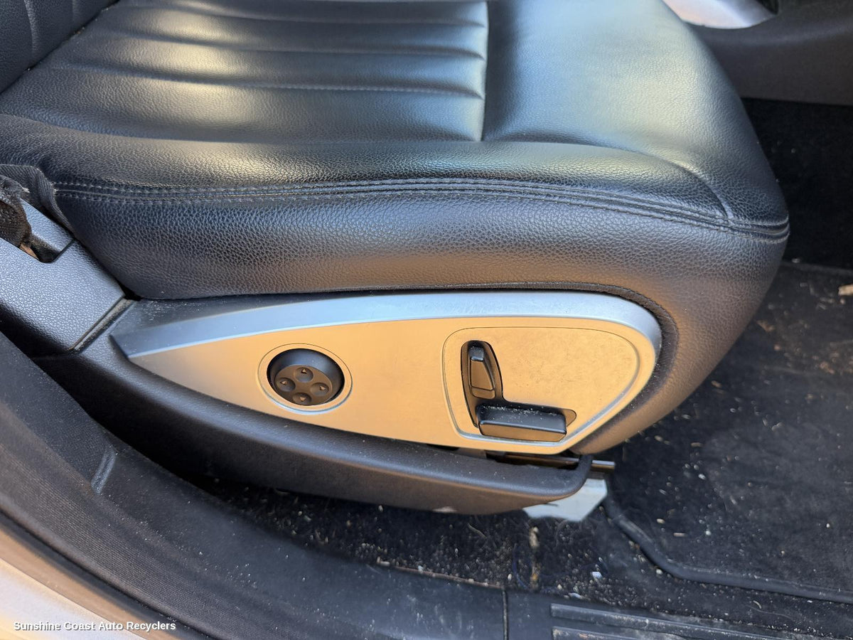 2006-2010 Mercedes R Class Front Seat