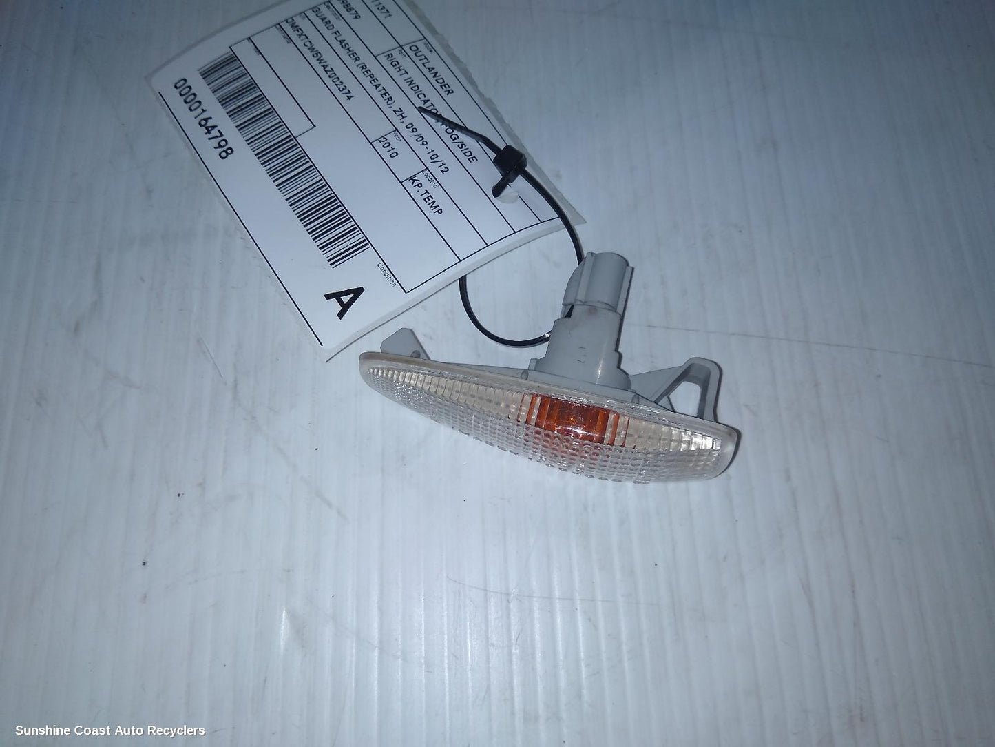 2010 Mitsubishi Outlander Right Indicator Fog Side